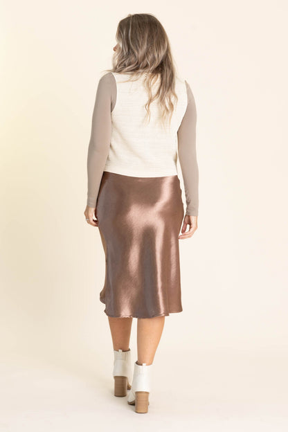 Brown Satin Effect Skirt With Slit Detail