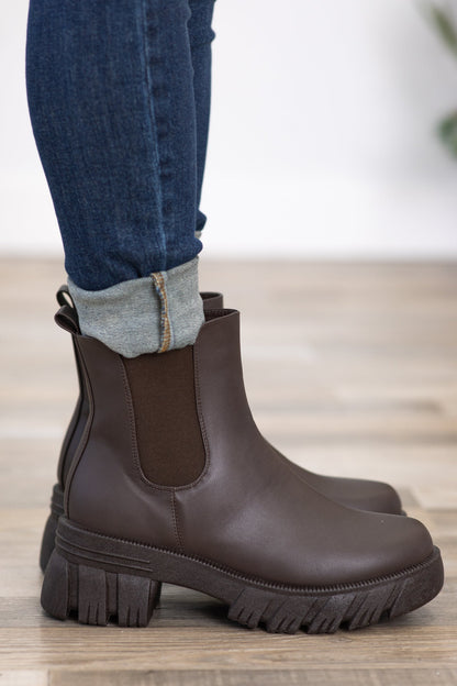 Brown Lug Sole Pull On Boots