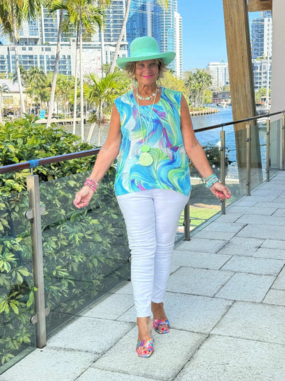COLOR SPLASH TANK