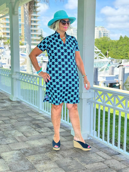 BLUE MEDALLION SHORT SLEEVE DRESS