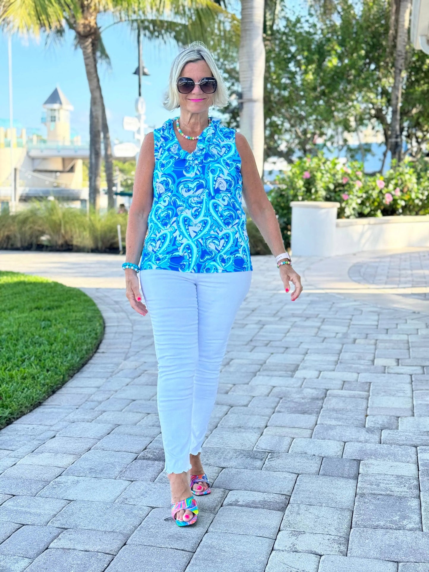 BLUE DREAMING HEARTS SLEEVELESS RUFFLE TOP