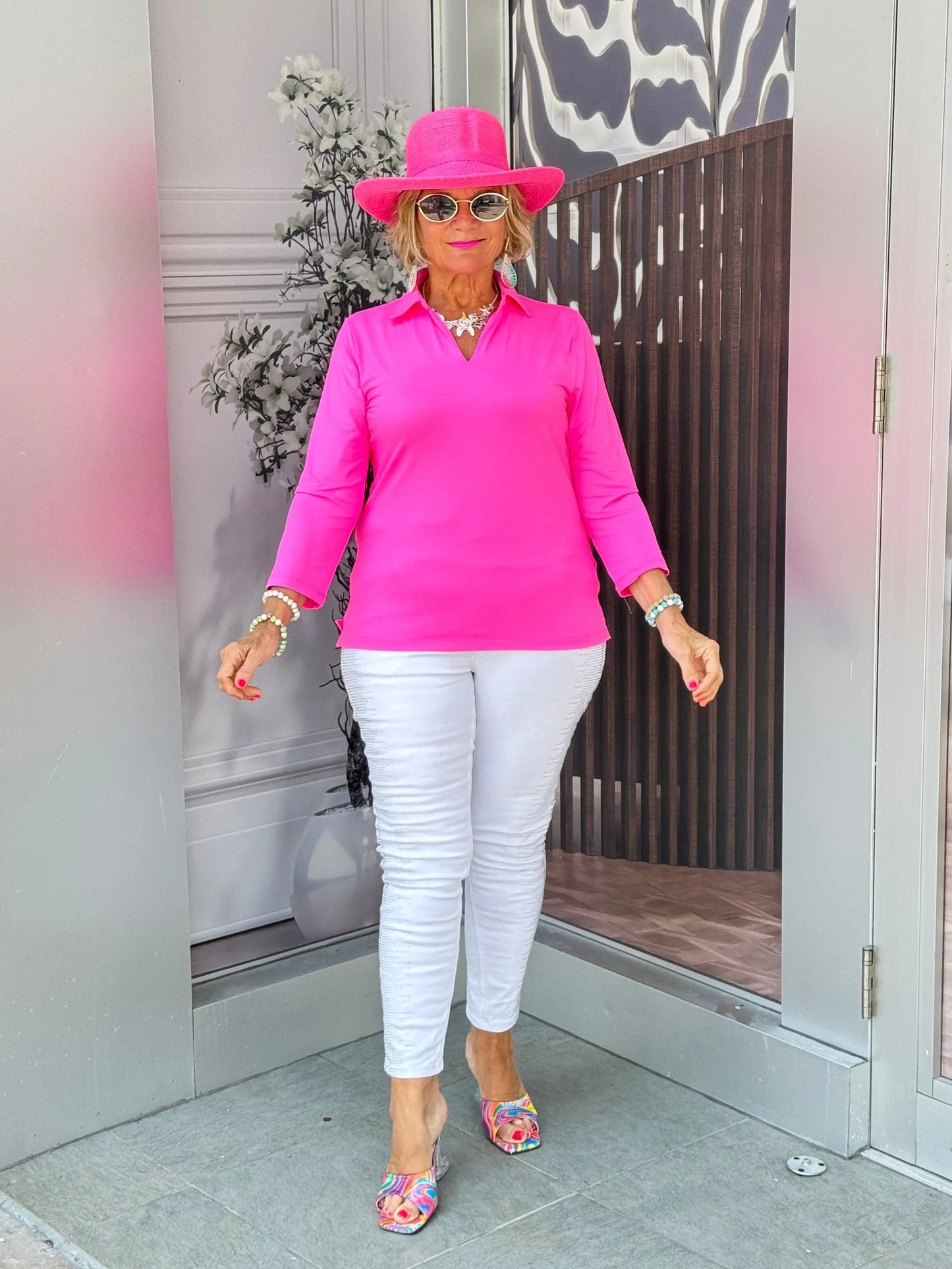 LULU-B HOT PINK SLEEVE  COLLAR NECK