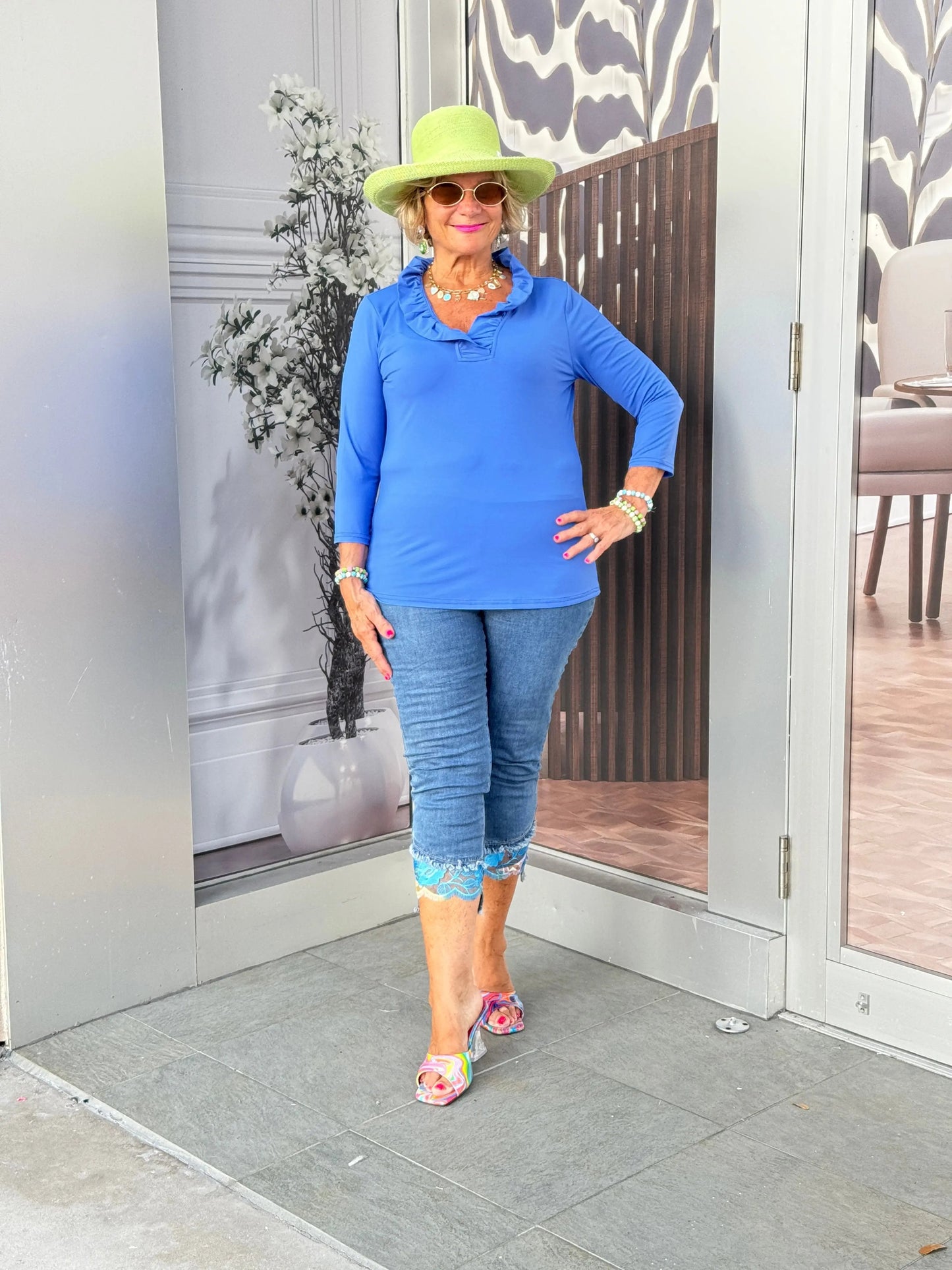 BLUE 3/25 SLEEVE RUFFLE TOP