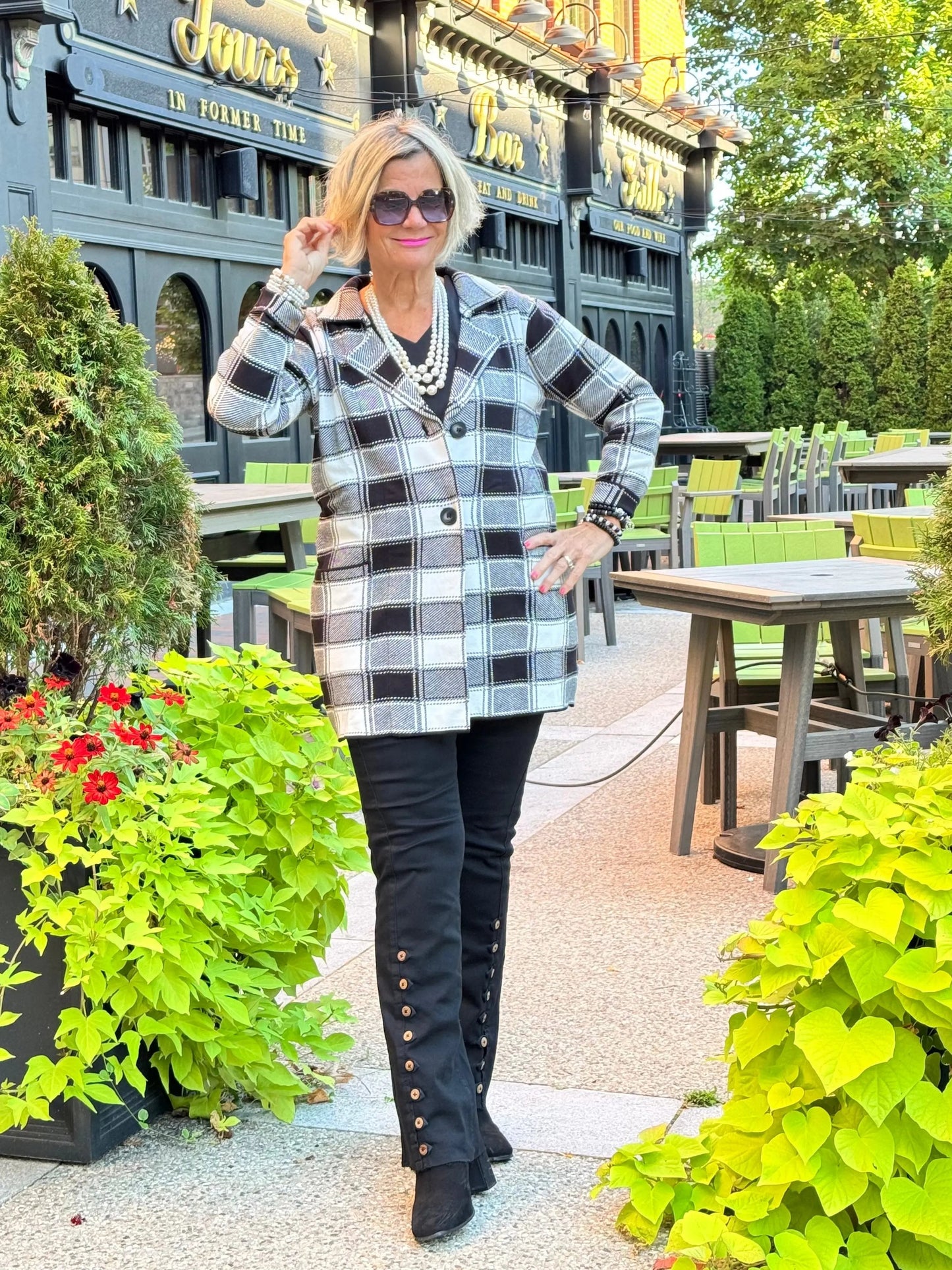 Ethyl The Long Black Lean Flair Jean -