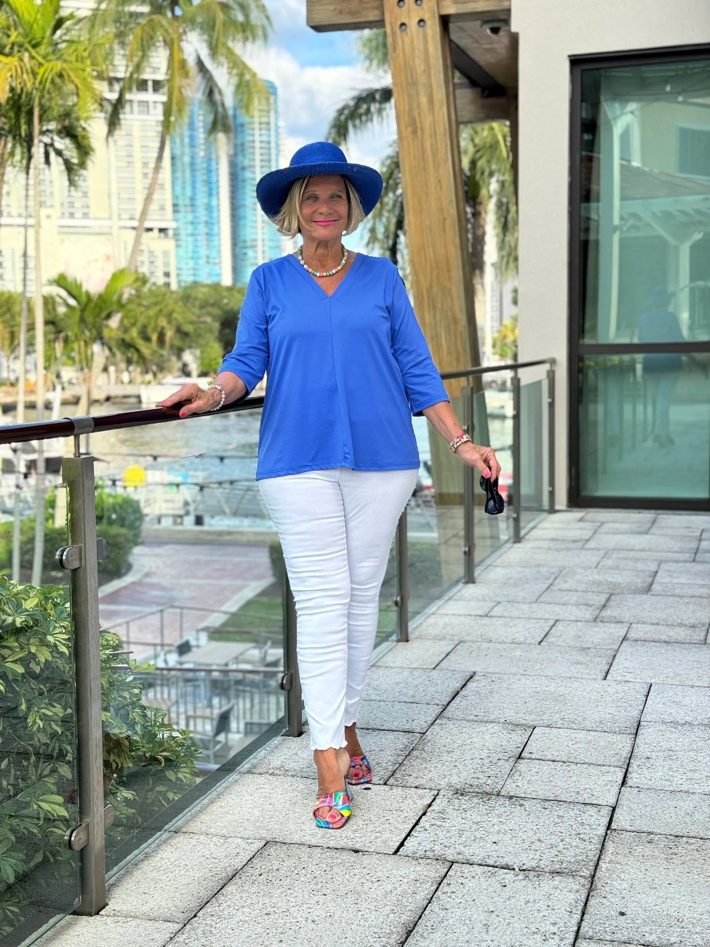 LULU-B TAILORED SAPPHIRE V SLEEVE