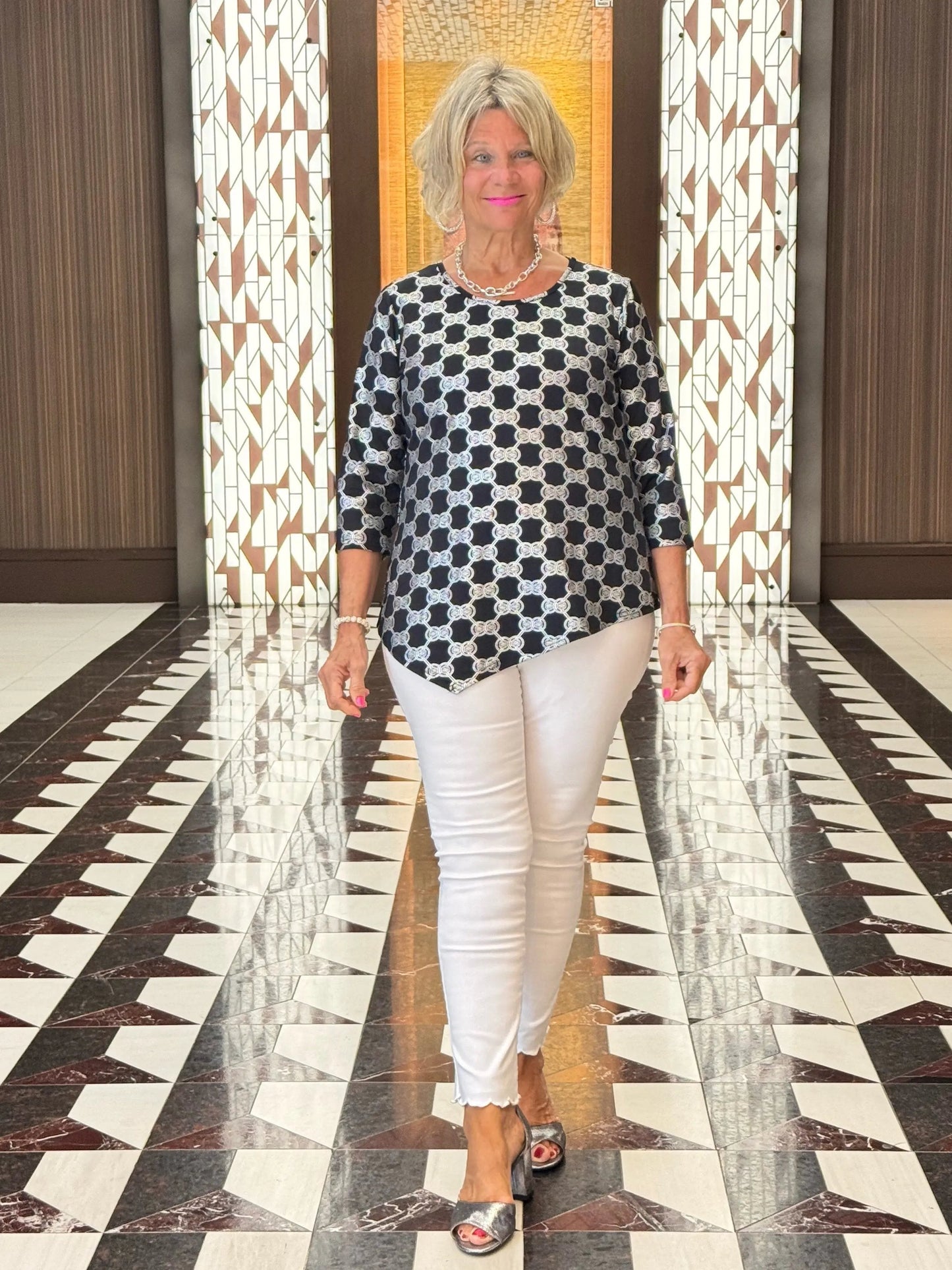 LULU-B BLACK AND SILVER ASYMMETRIC TOP