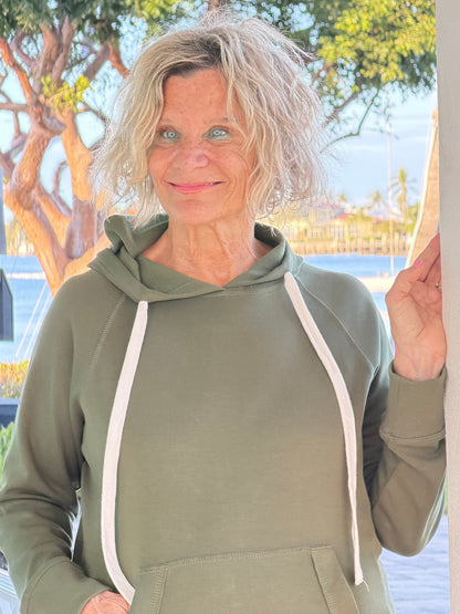 Lulu b kagaroo pocket olive scuba dress