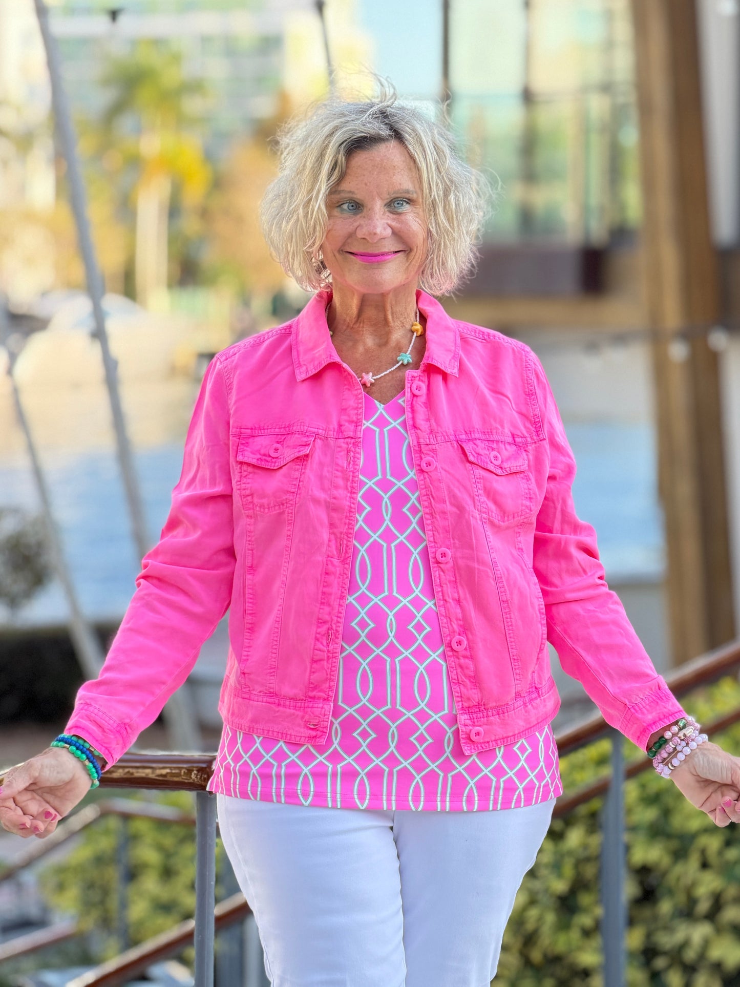 LLULU B PALM BEACH LATTICE V NECK TOP