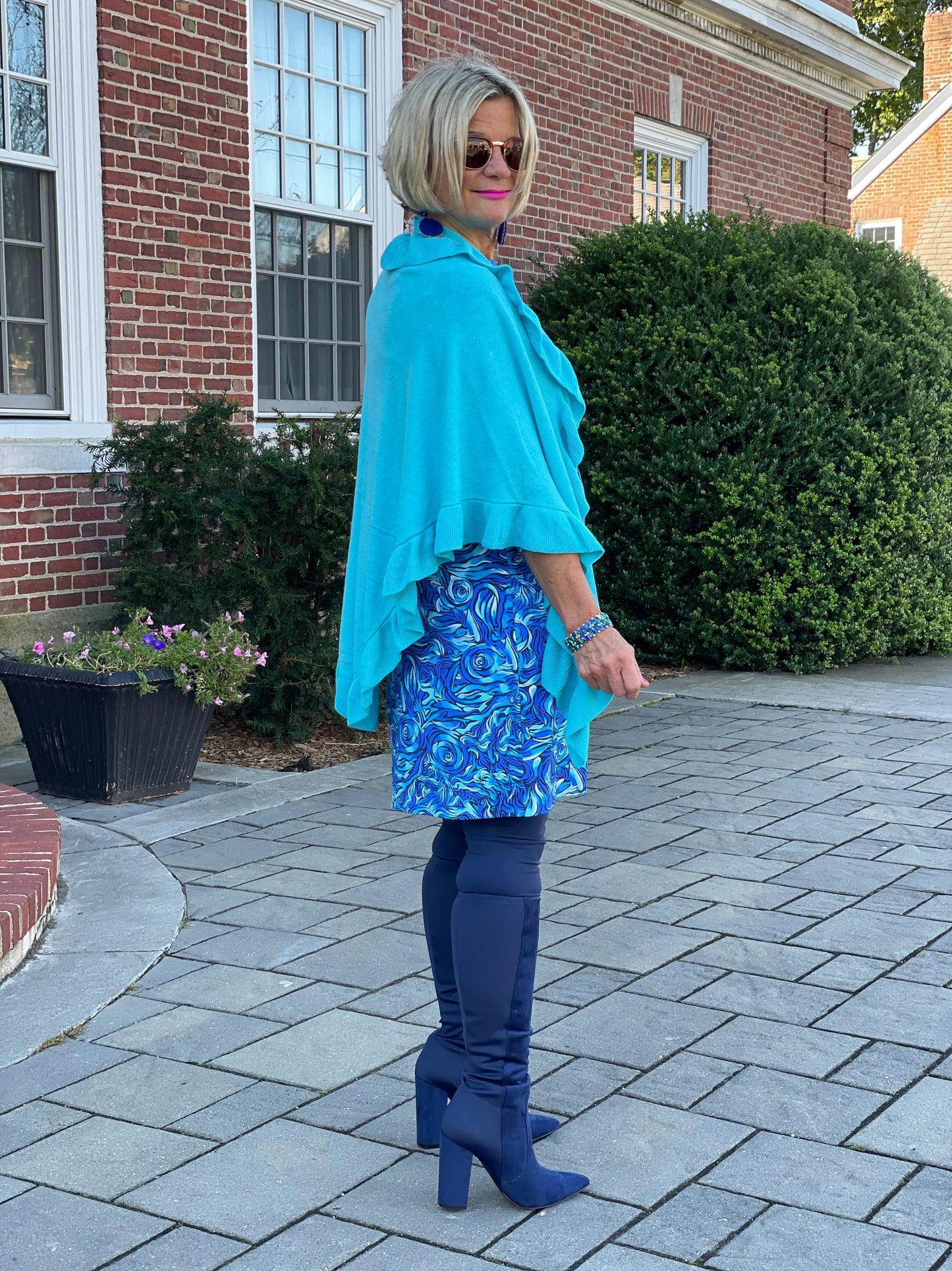 FANTASIA BLUE KEYHOLE BLU DRESS