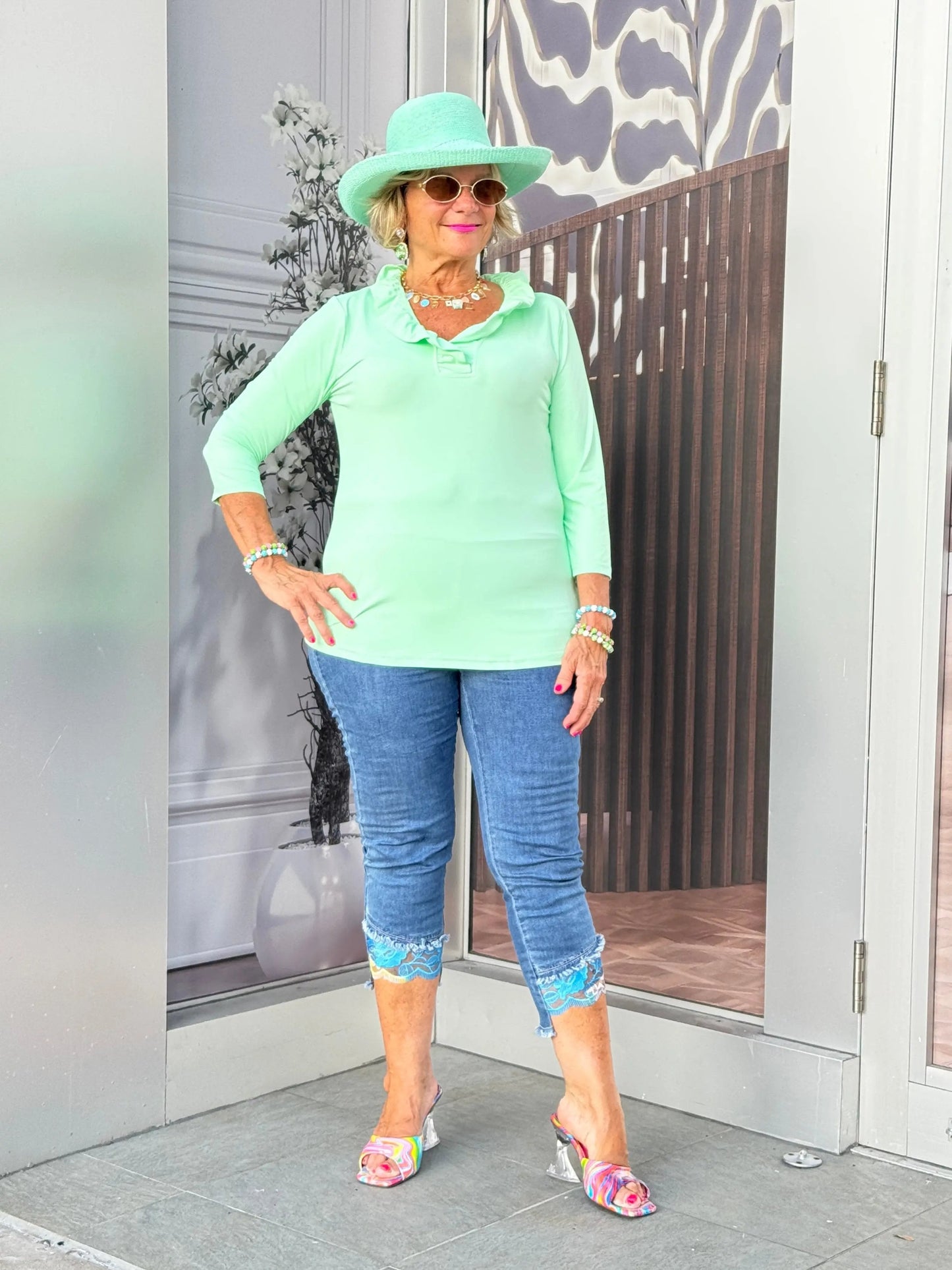 CLEAR GREEN SLEEVE RUFFLE TOP
