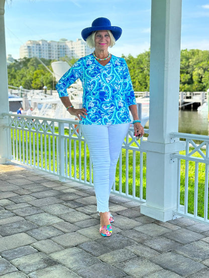 BLUE DREAMING V NECK TOP