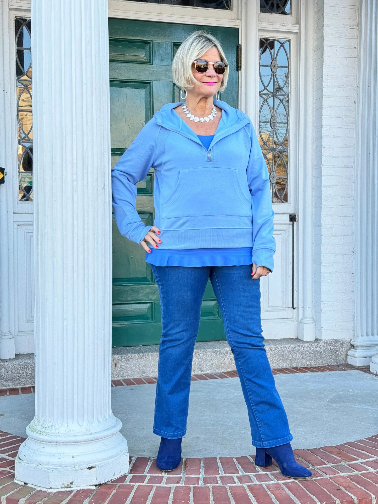 CLEAR PERRI HALF ZIPPER HOODIE