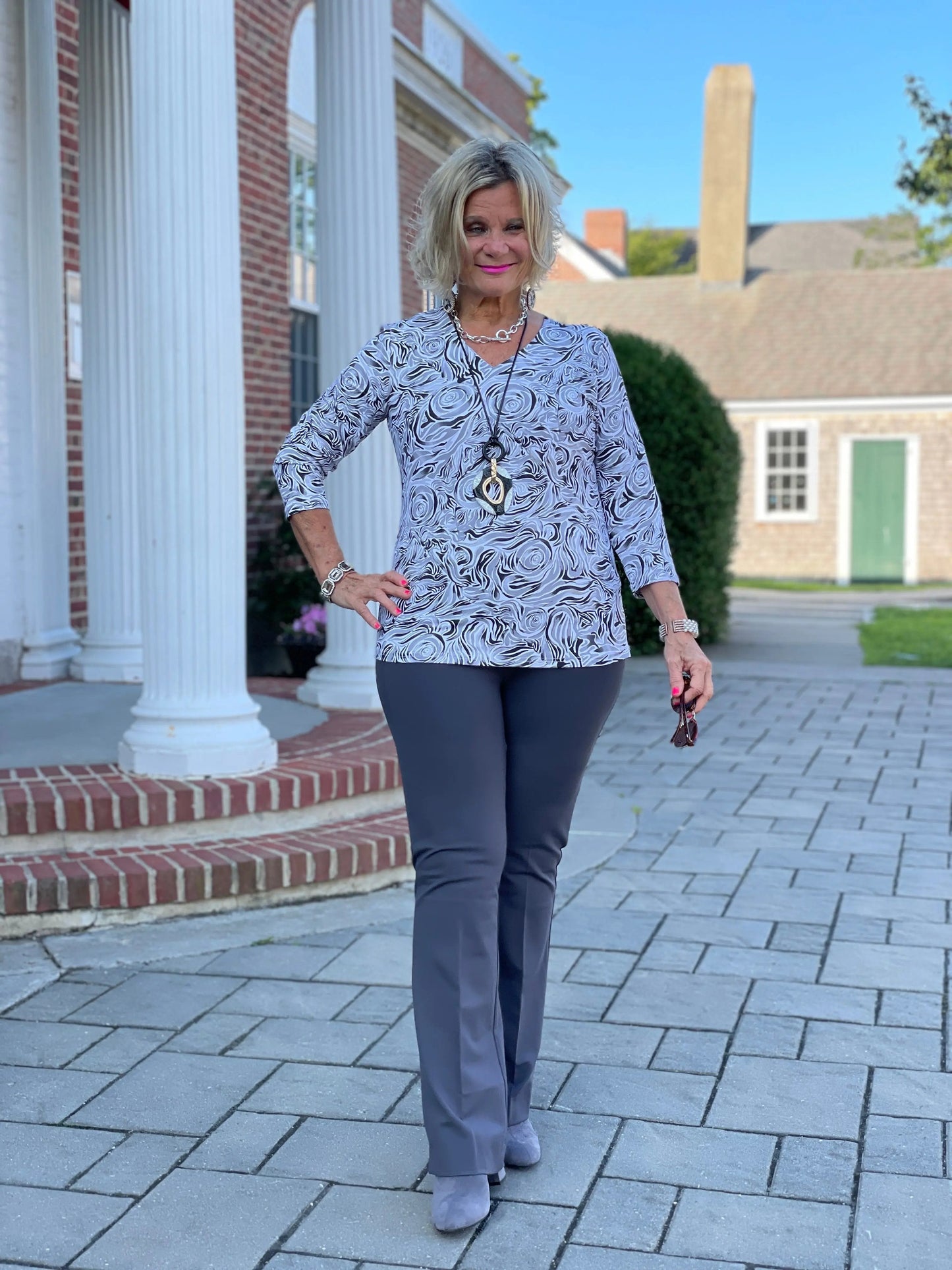 ELEGANT EXPRESSIONS V NECK TOP