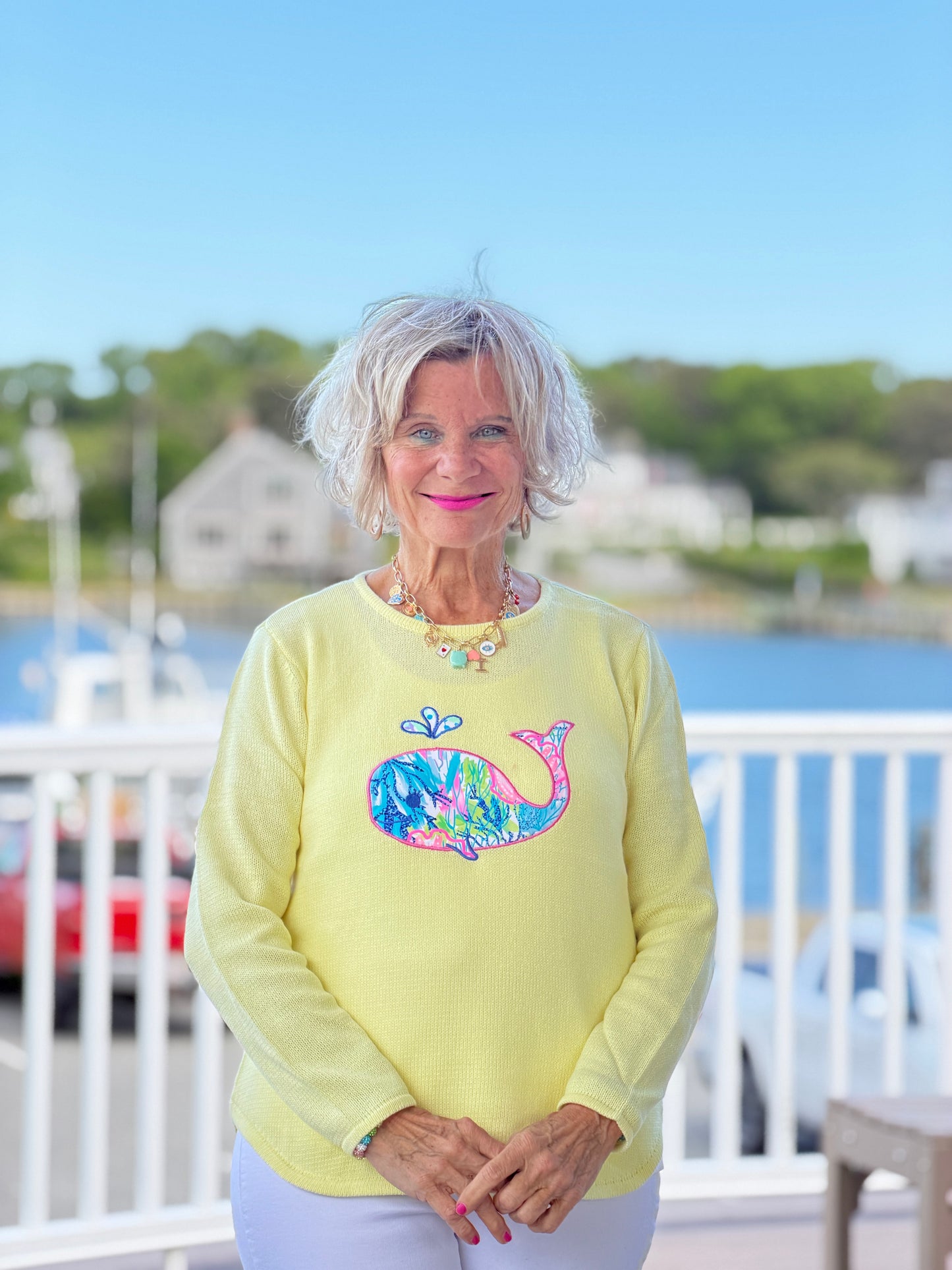 BEACH CLUB YELLOW WHALE SWEATER