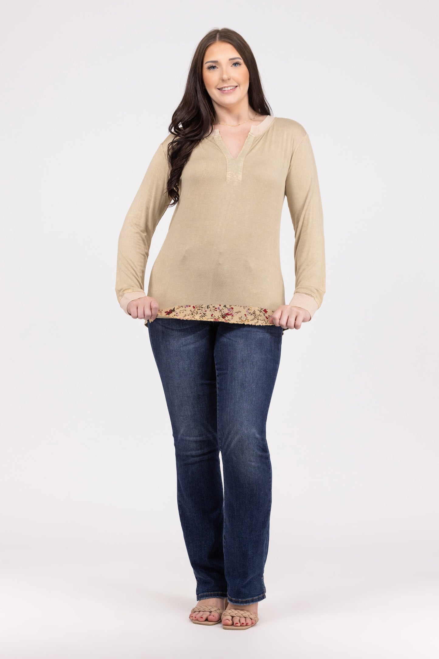 Cottage Living Women's Flattering Long Sleeve Top