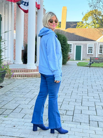 CLEAR PERRI HALF ZIPPER HOODIE