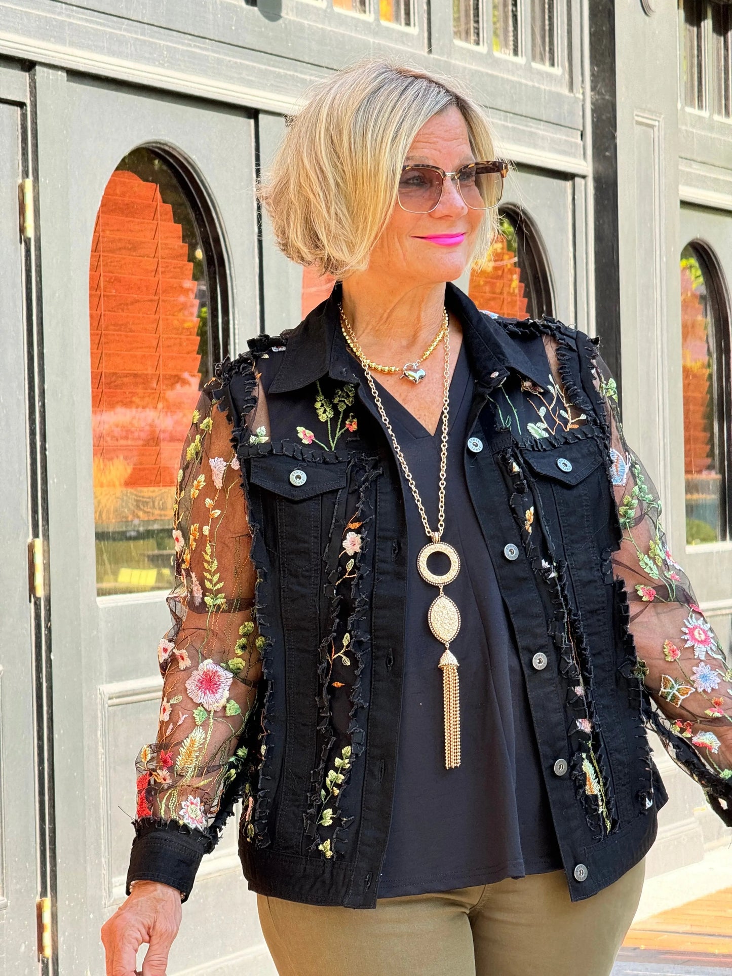 Ethyl The Whimsy Jacket - BLACK