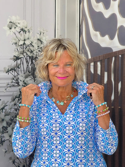 LULU B COASTAL BLOOM 3/4 SLEEVE V-NECK COLLAR SHIRT