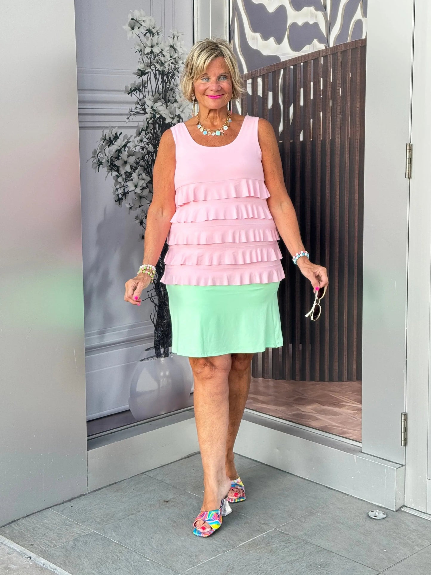 CLEAR LIME SKORT
