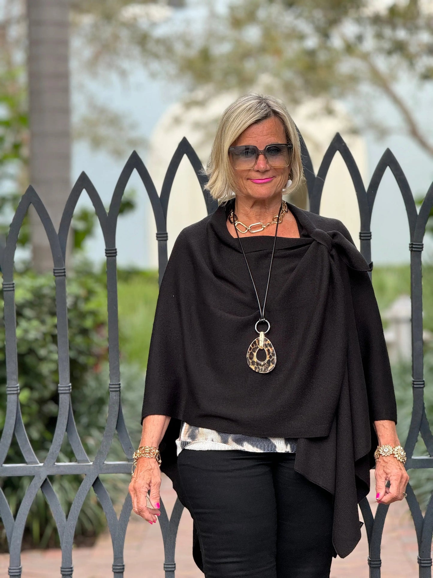 BLACK TWO WAY WRAP