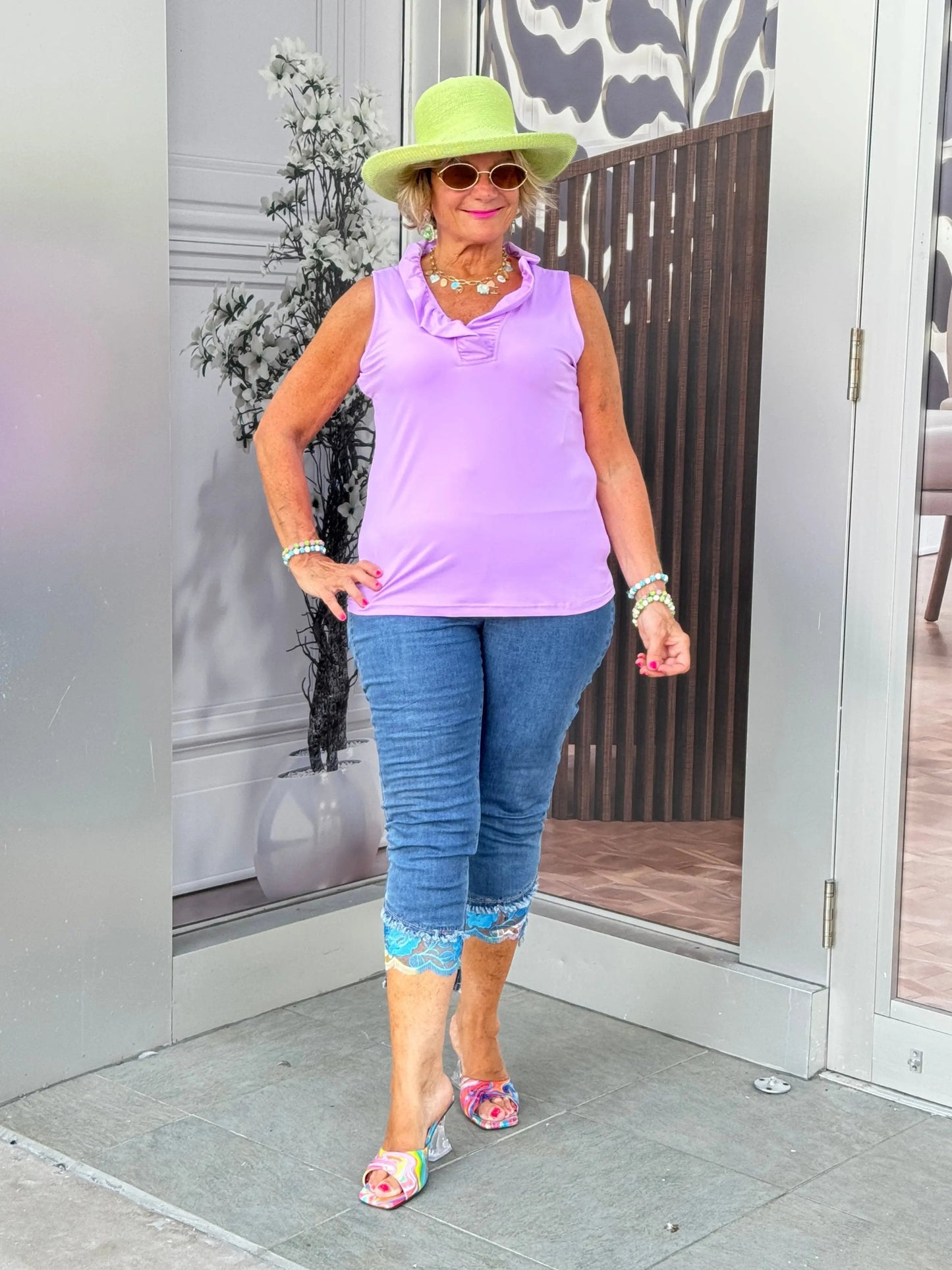 LILAC SLEEVELESS RUFFLE