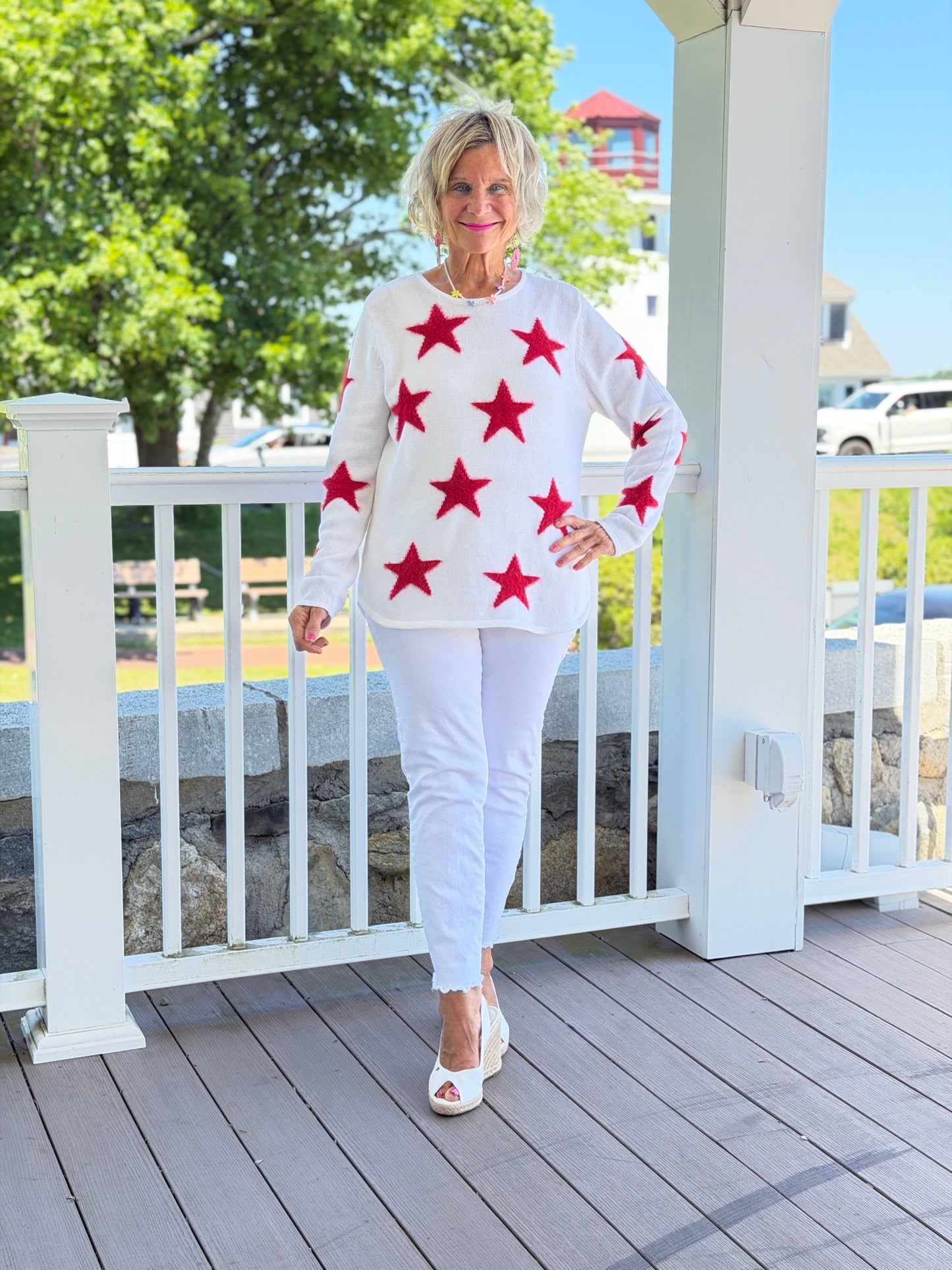 LULU B DOCKSIDE WHITE RED STAR FUZZY SWEATER
