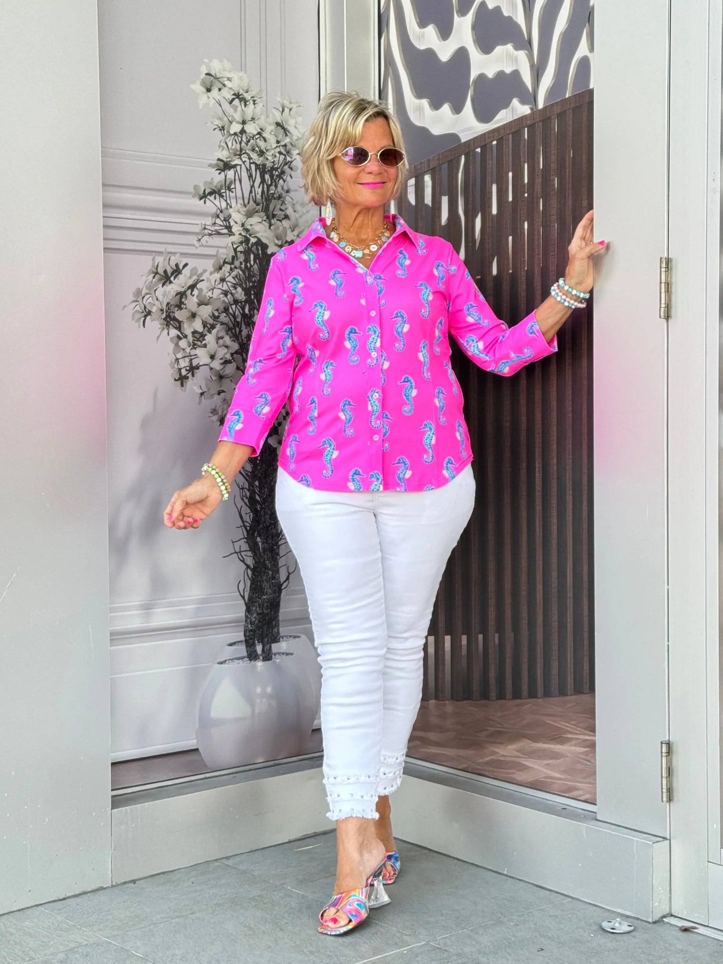 LULU B SEAHORSE BAY BUTTON UP SHIRT