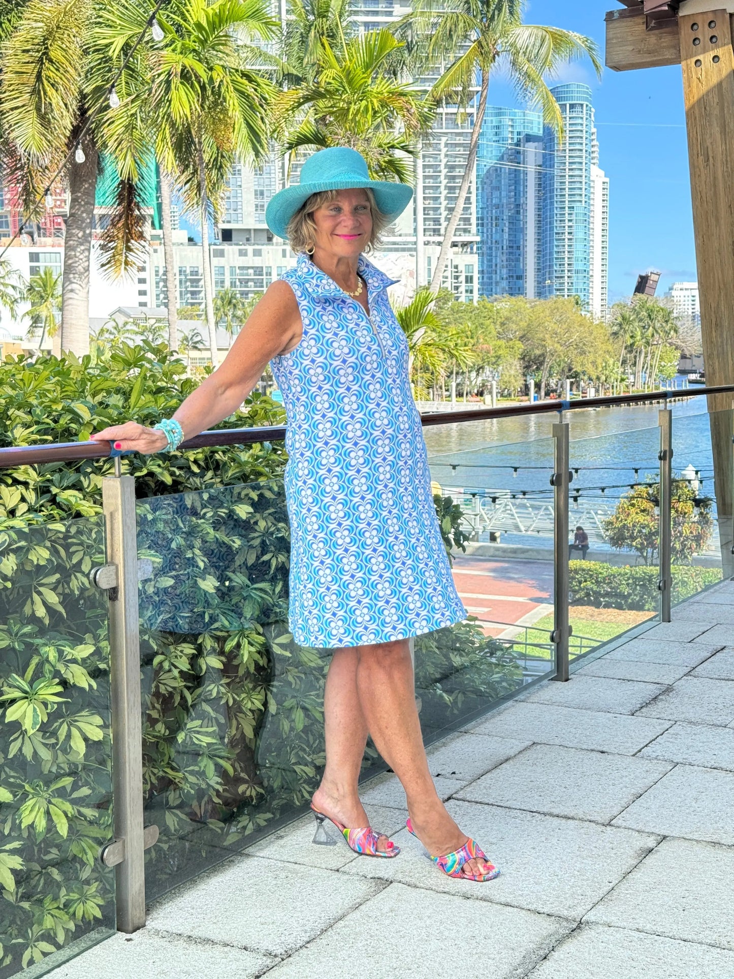 LULU B COASTAL BLOOM ZIPPER SWING DRESS