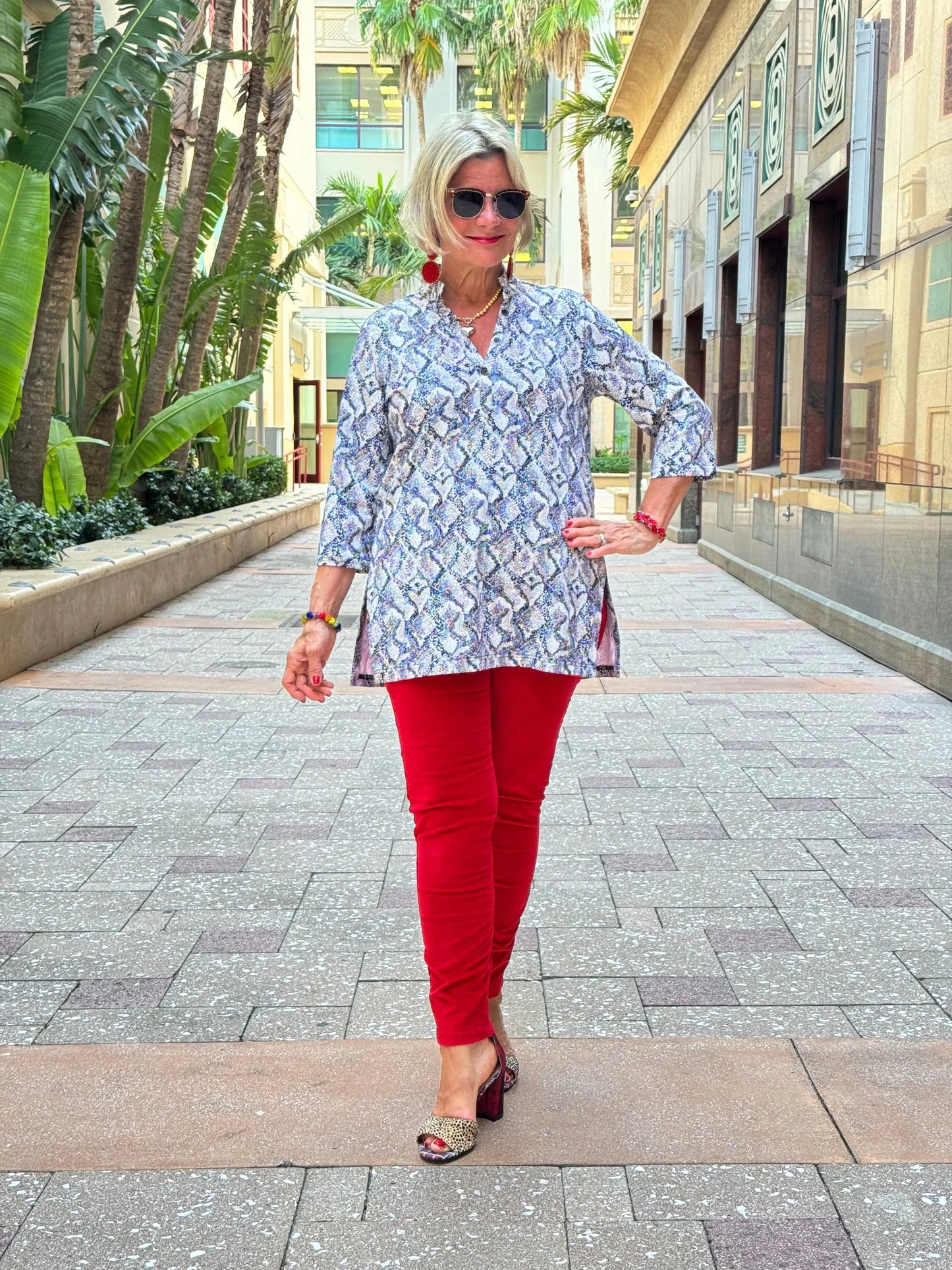 HOLIDAY WINTER WHITE TUNIC