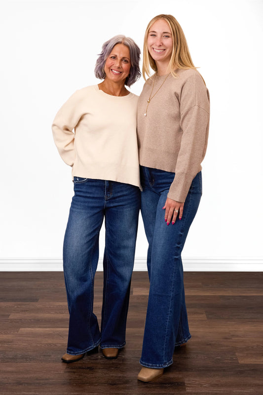 ALB Custom Eleanor Women's Cropped Sweater