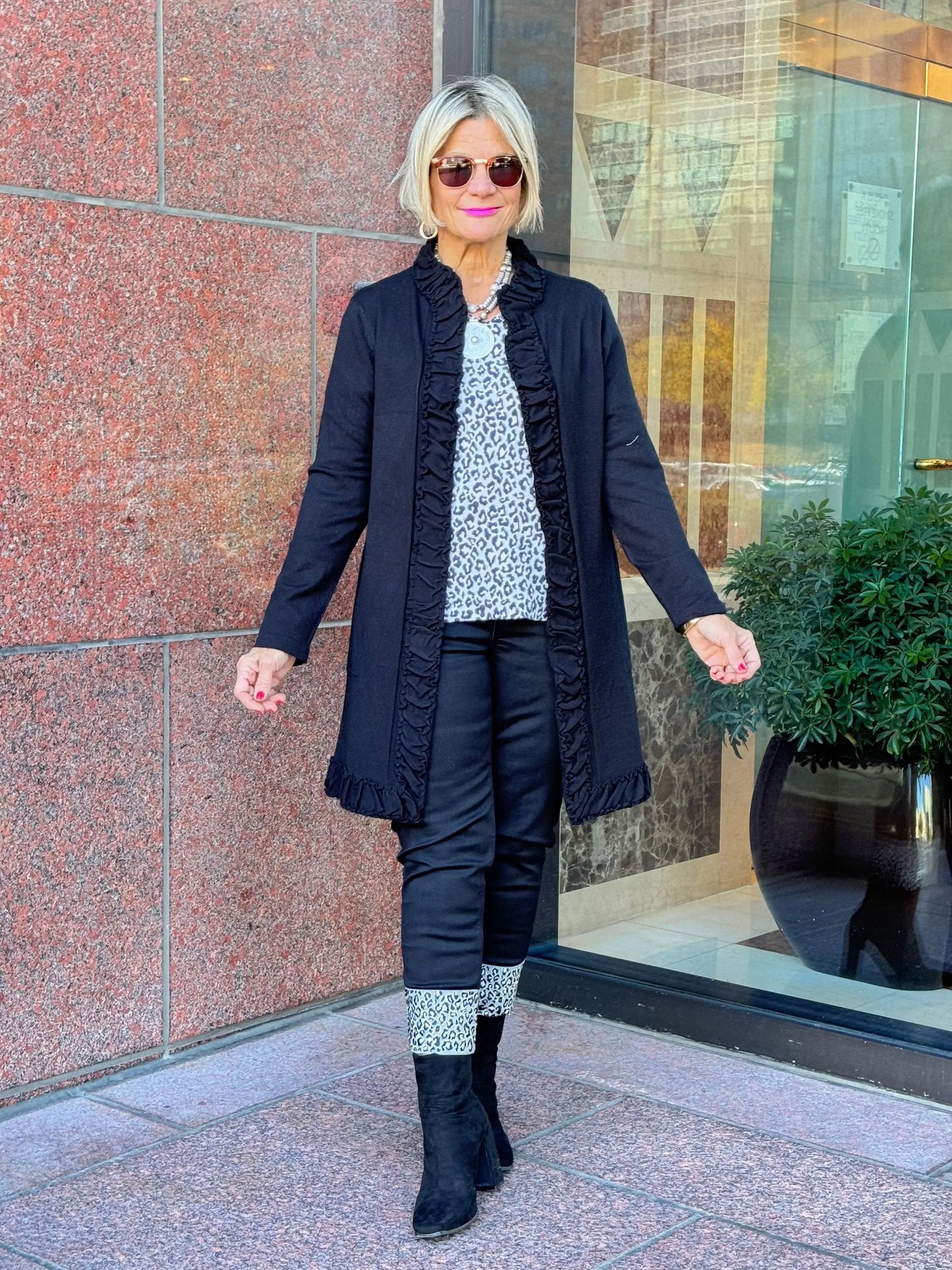 LULU-B ROUGED BLACK CARDIGAN