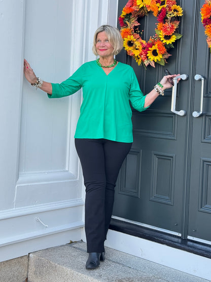 LULU-B TAILORED V EMERALD SLEEVE TOP