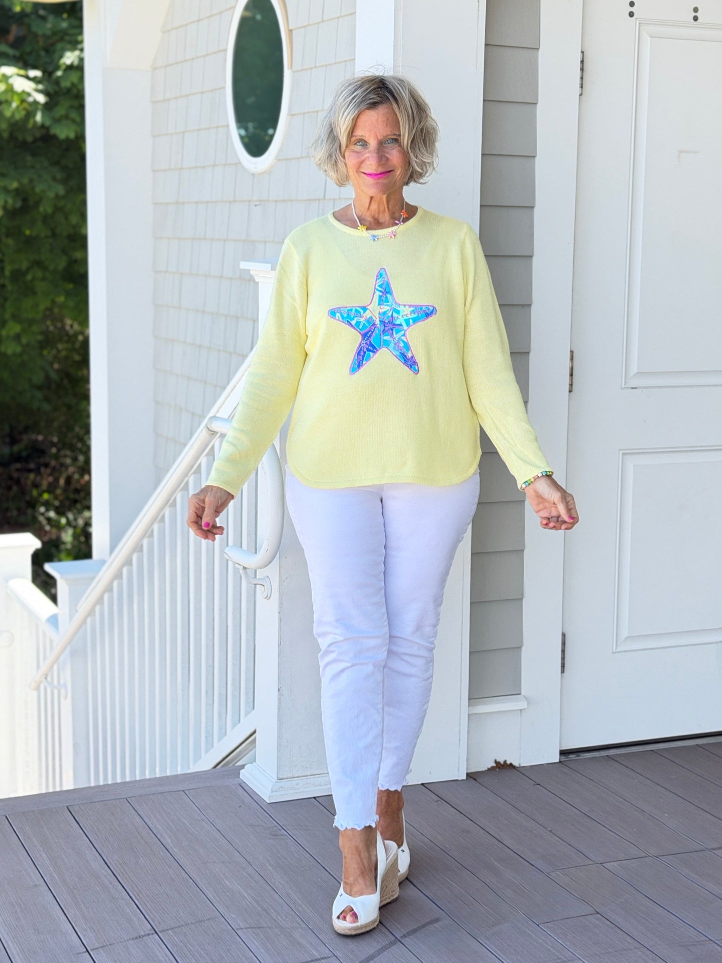BEACH CLUB YELLOW STARFISH SWEATER
