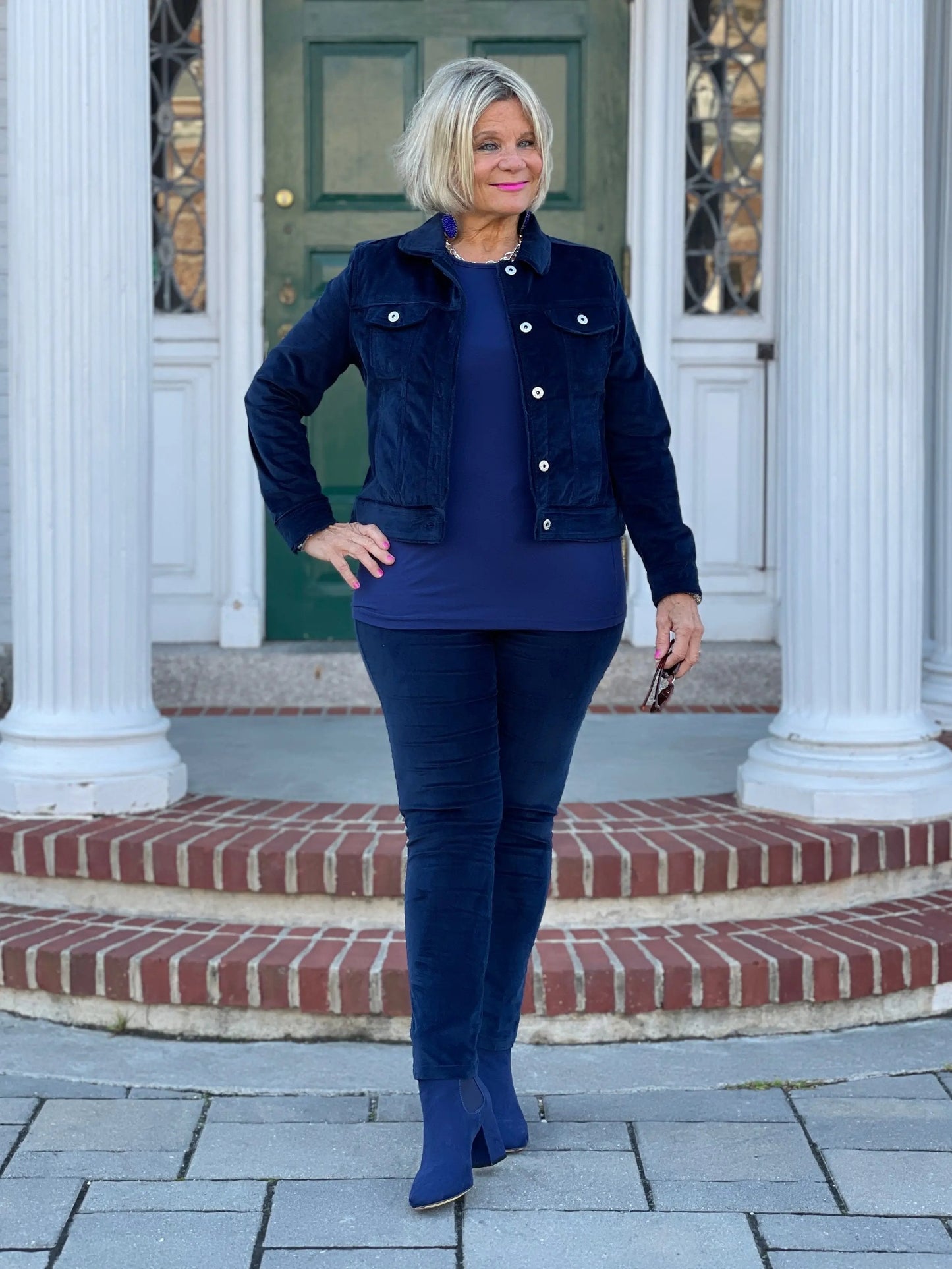 LULU-B NAVY VELOUR PANTS