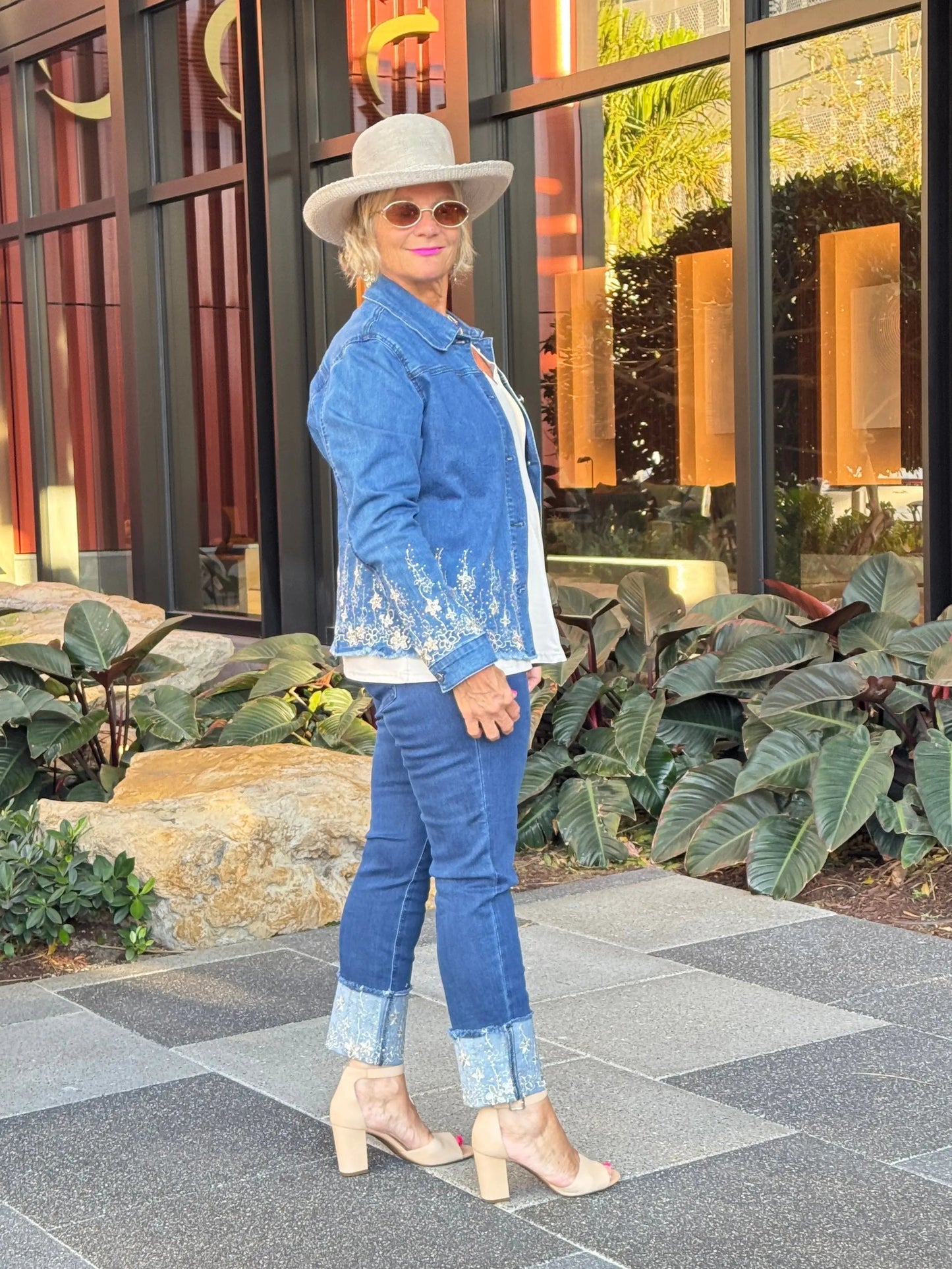 DENIM LACE FLOWER JACKET