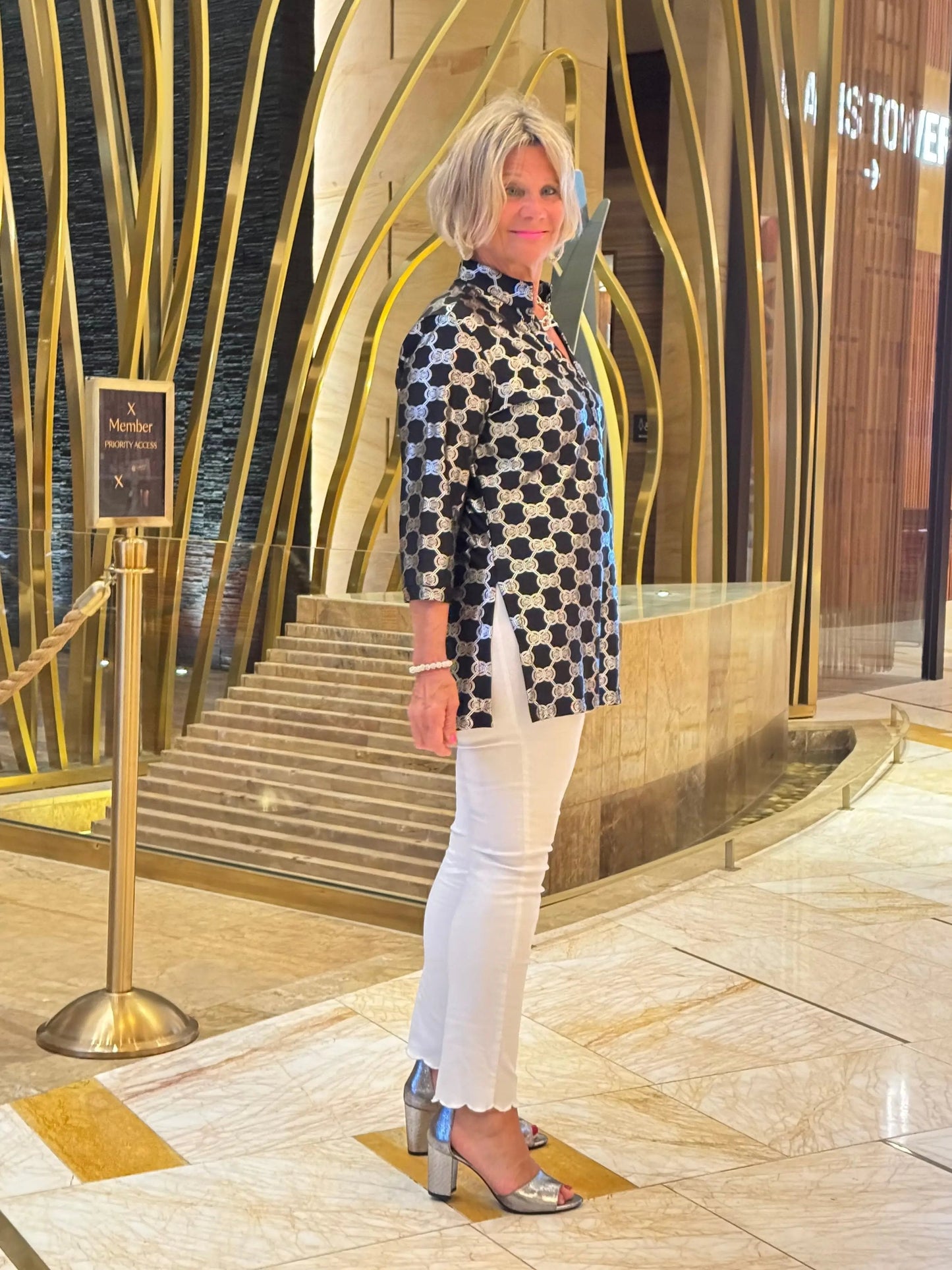 LULU-B BLACK AND SILVER TUNIC