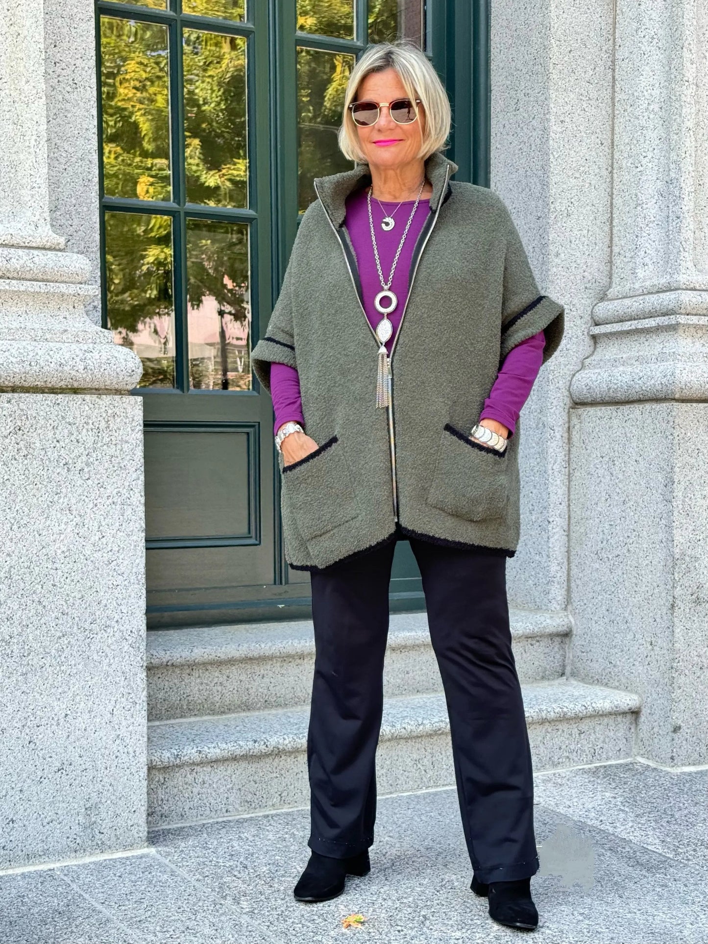 AUTUMN OLIVE ZIPPER JACKET