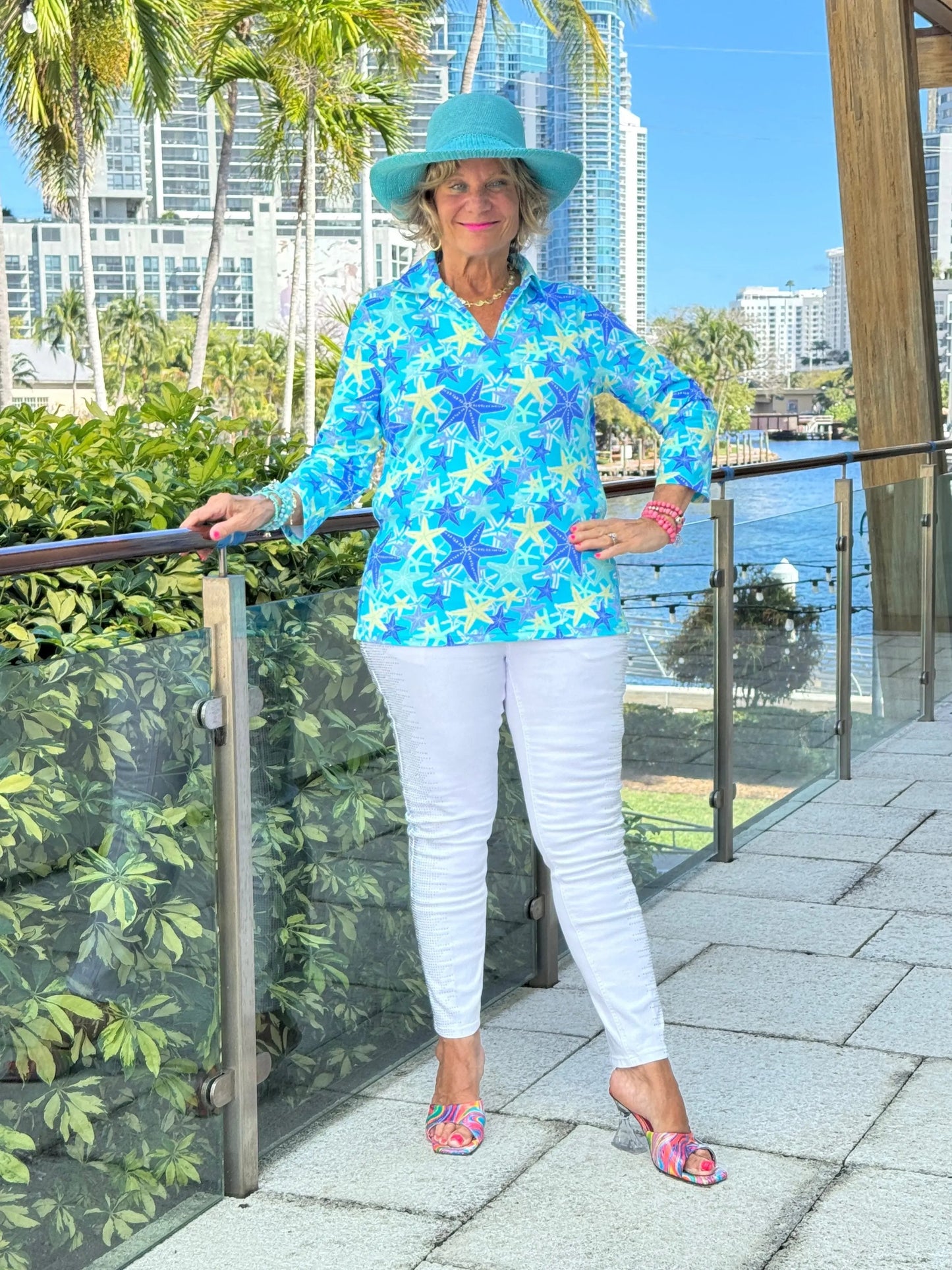 LULU B STARFISH SPLASH ZIPPER TOP