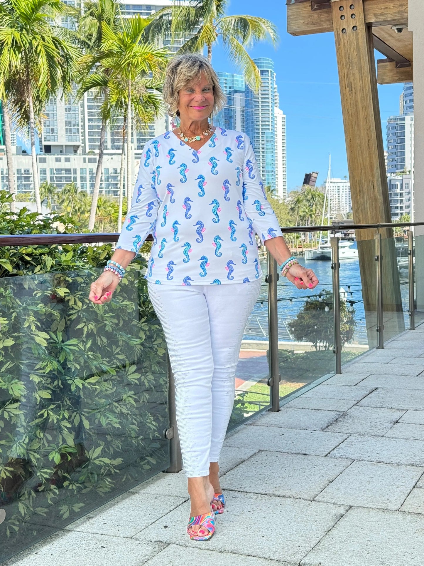 LULU B SHORELINE CHARM V NECK TOP
