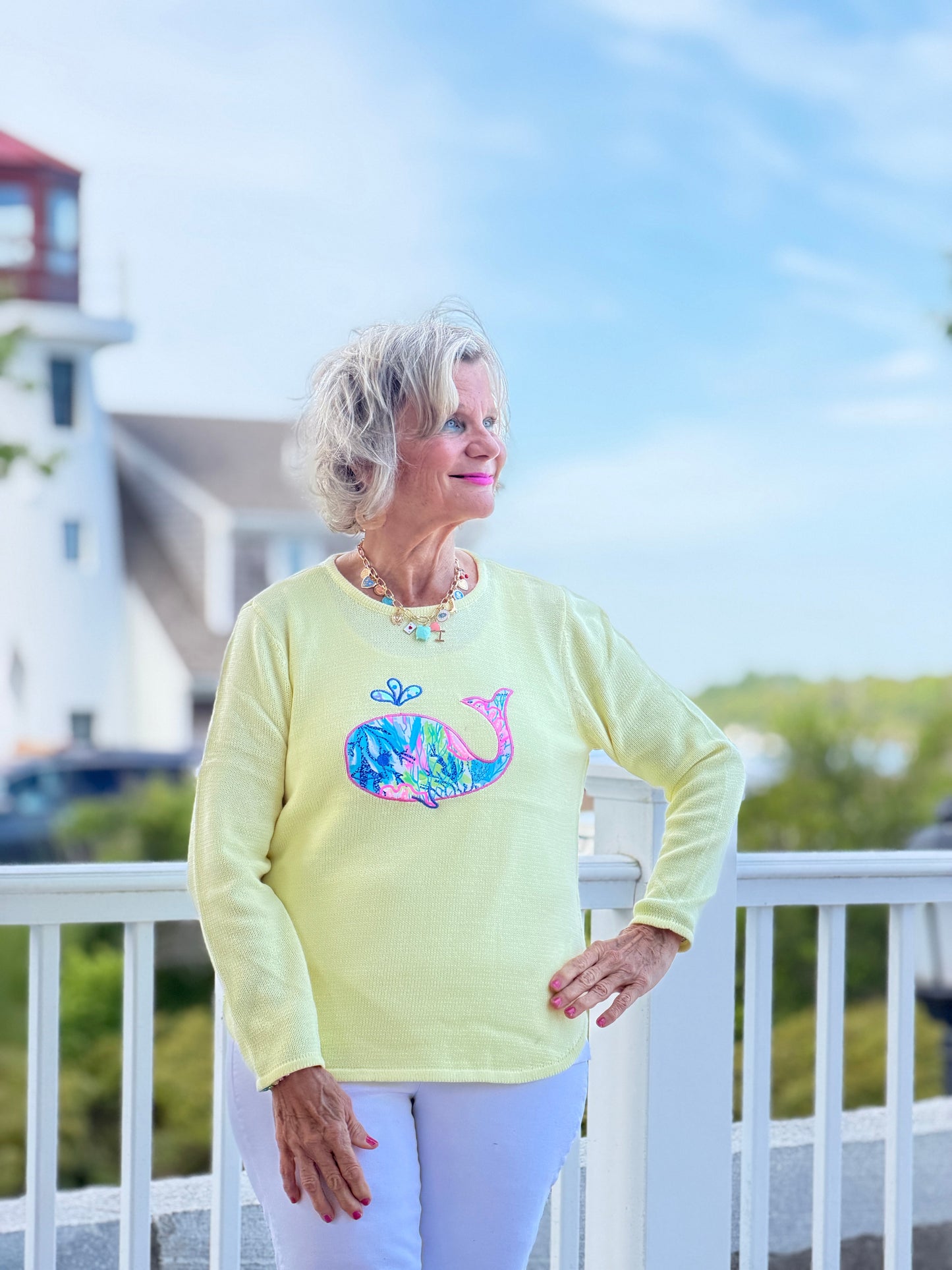 BEACH CLUB YELLOW WHALE SWEATER