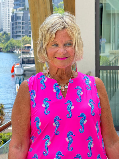 LULU B SEAHORSE BAY SLEEVELESS V NECK TOP