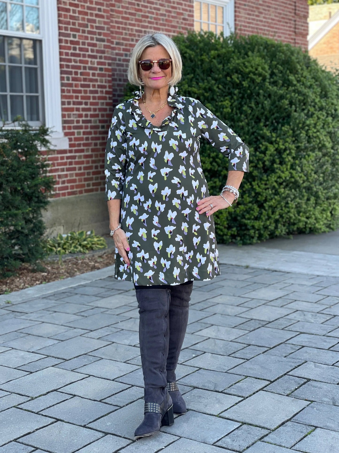 GREEN DREAMING RUFFLE NECK DRESS