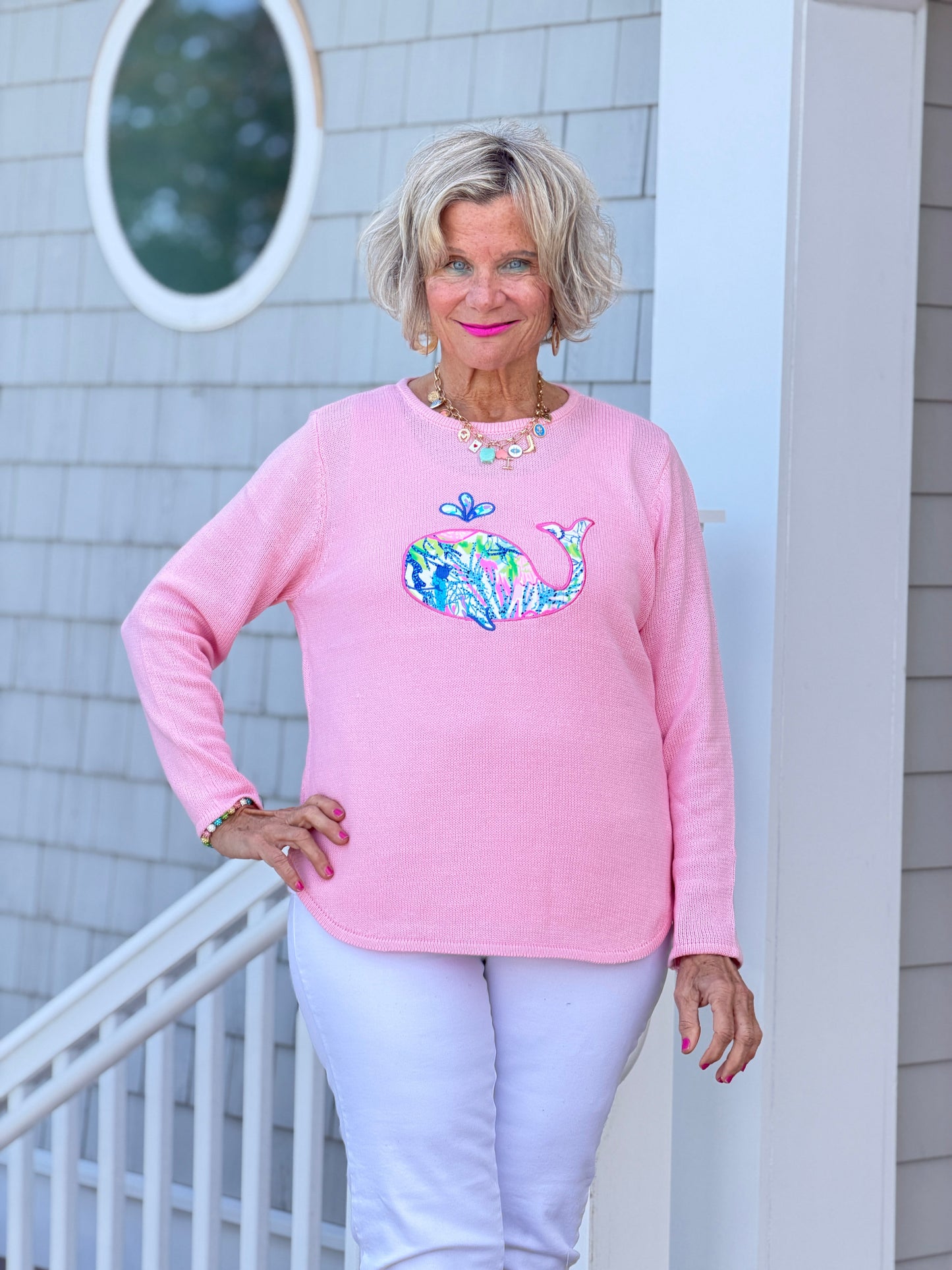 BEACH CLUB WHALE PINK SWEATER