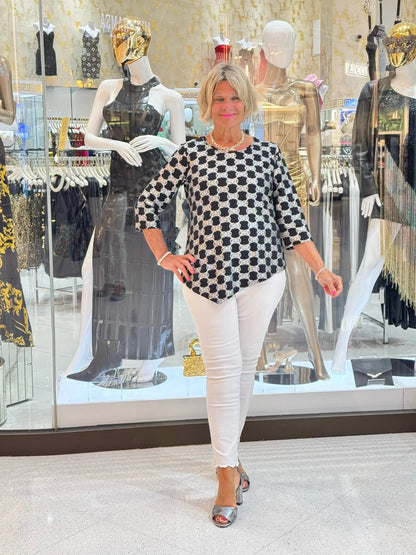 LULU-B BLACK AND SILVER ASYMMETRIC TOP
