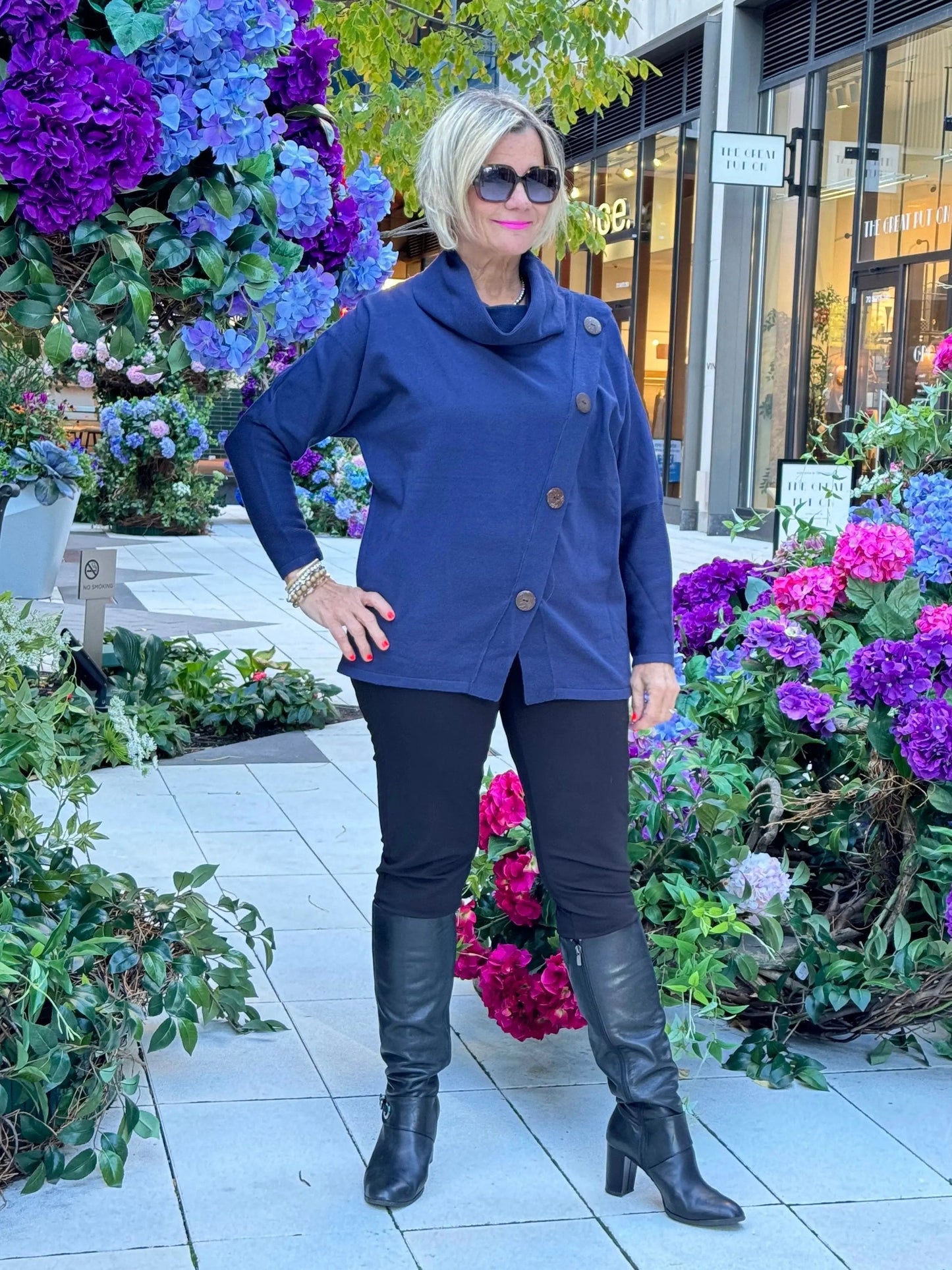 LULU-B NAVY BUTTON ASYMMETRICAL TOP