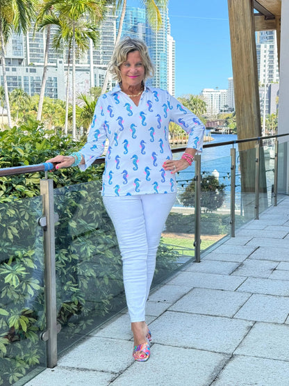 LULU B SHORELINE CHARM 3/4 SLEEVE V-NECK COLLAR SHIRT