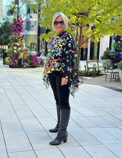 AFTERNOON BLACK LACE TOPPER