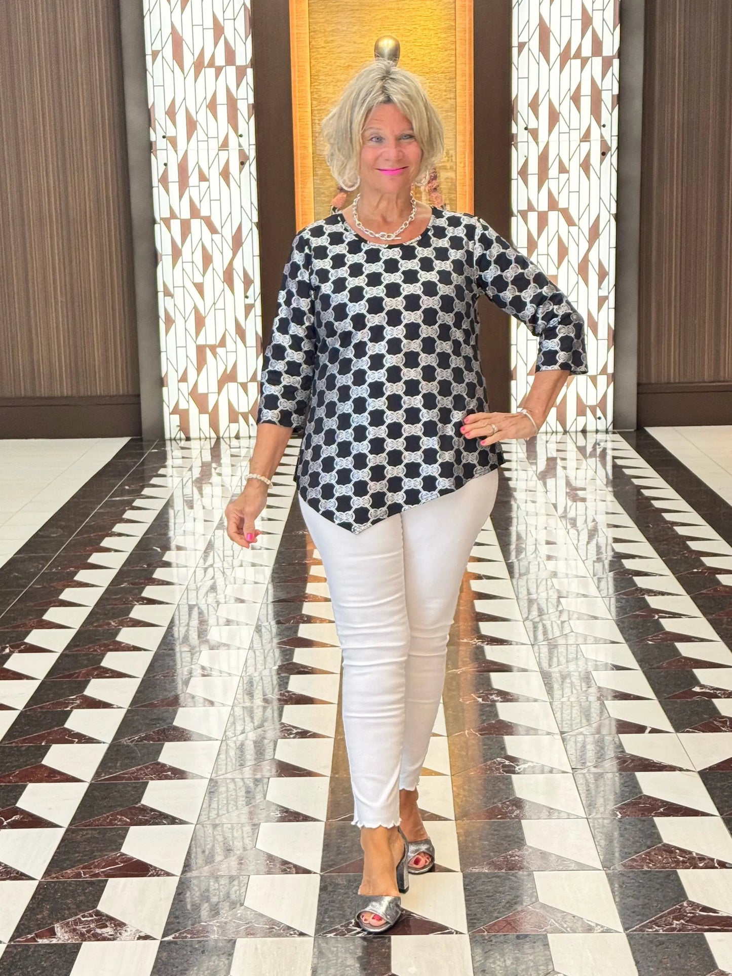 LULU-B BLACK AND SILVER ASYMMETRIC TOP