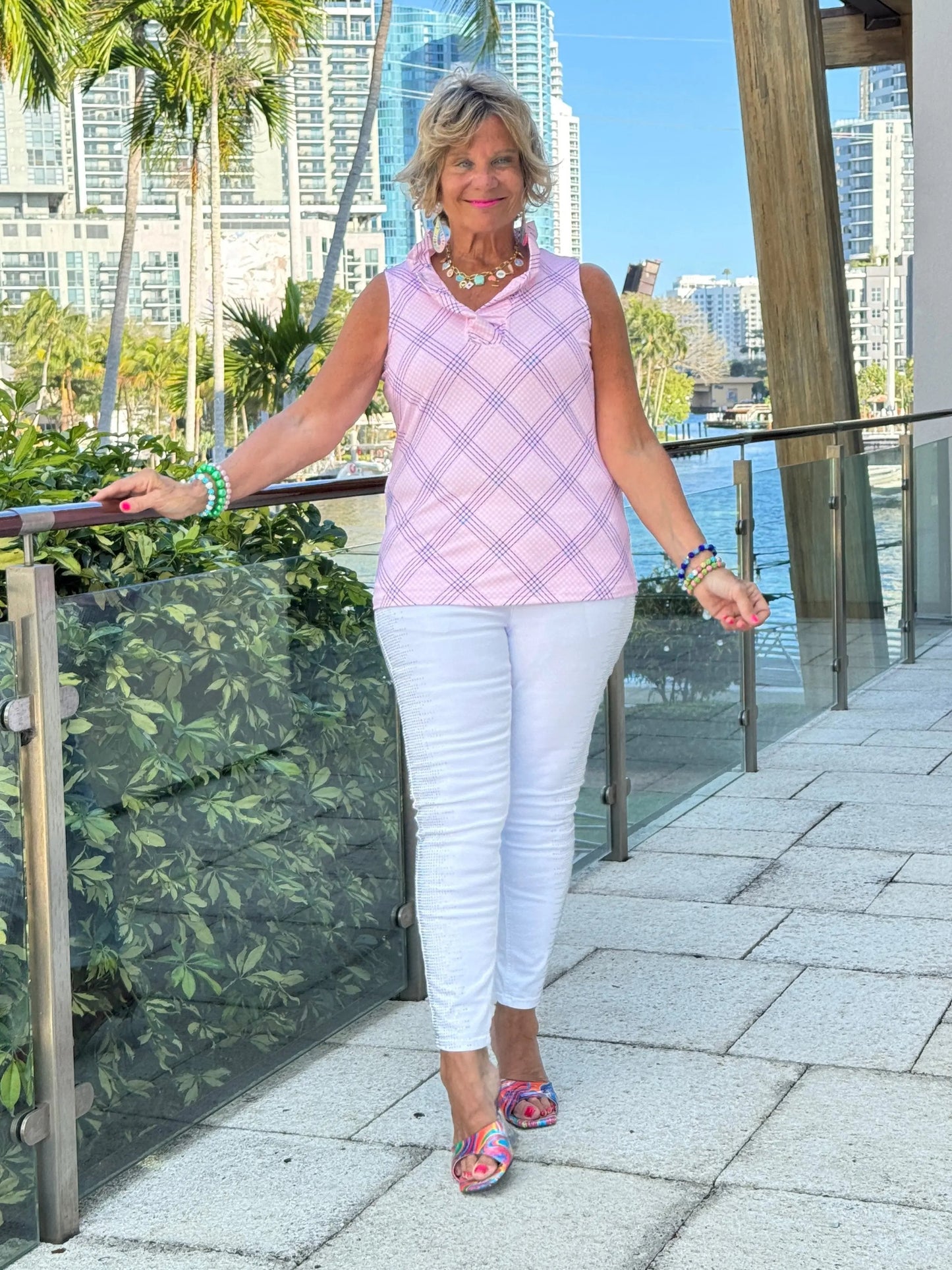 LULU B PINK CHIC SLEEVELESS RUFFLE TOP