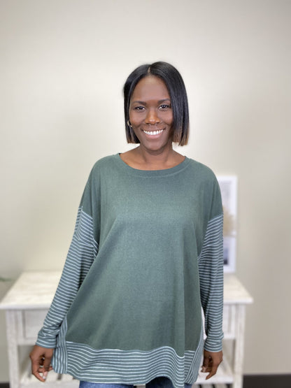 Anytime Anyplace Women's Oversized Long Sleeve Top
